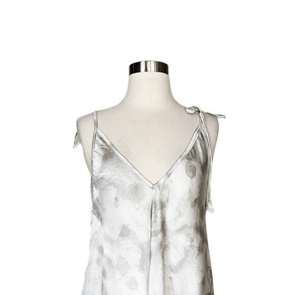T. ZOVICH Maxi Dress Gray Tie Dye Silver Sleeveless Swing V-Neck Shoulder Ties - Picture 6 of 10